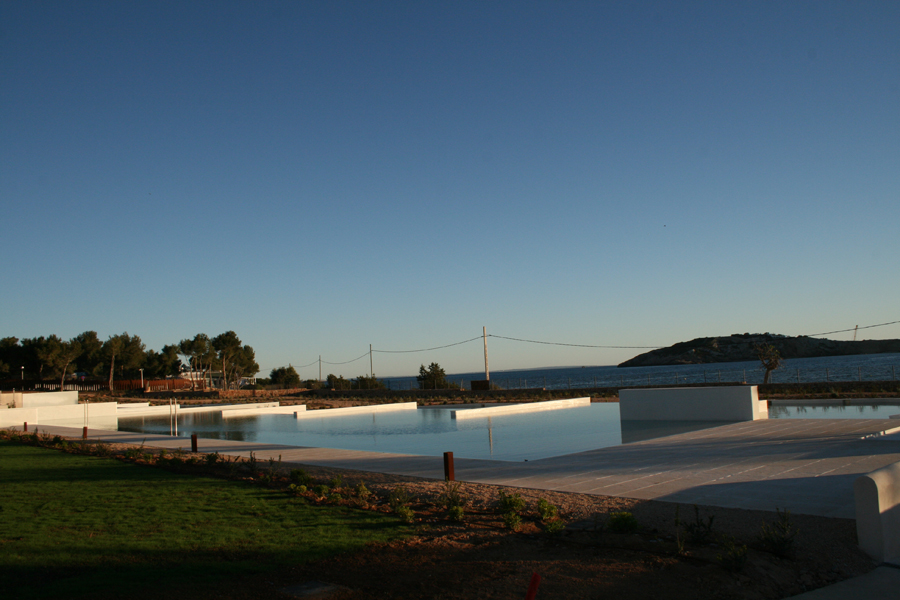 Es Pouet, Ibiza, Talamanca, primera linea