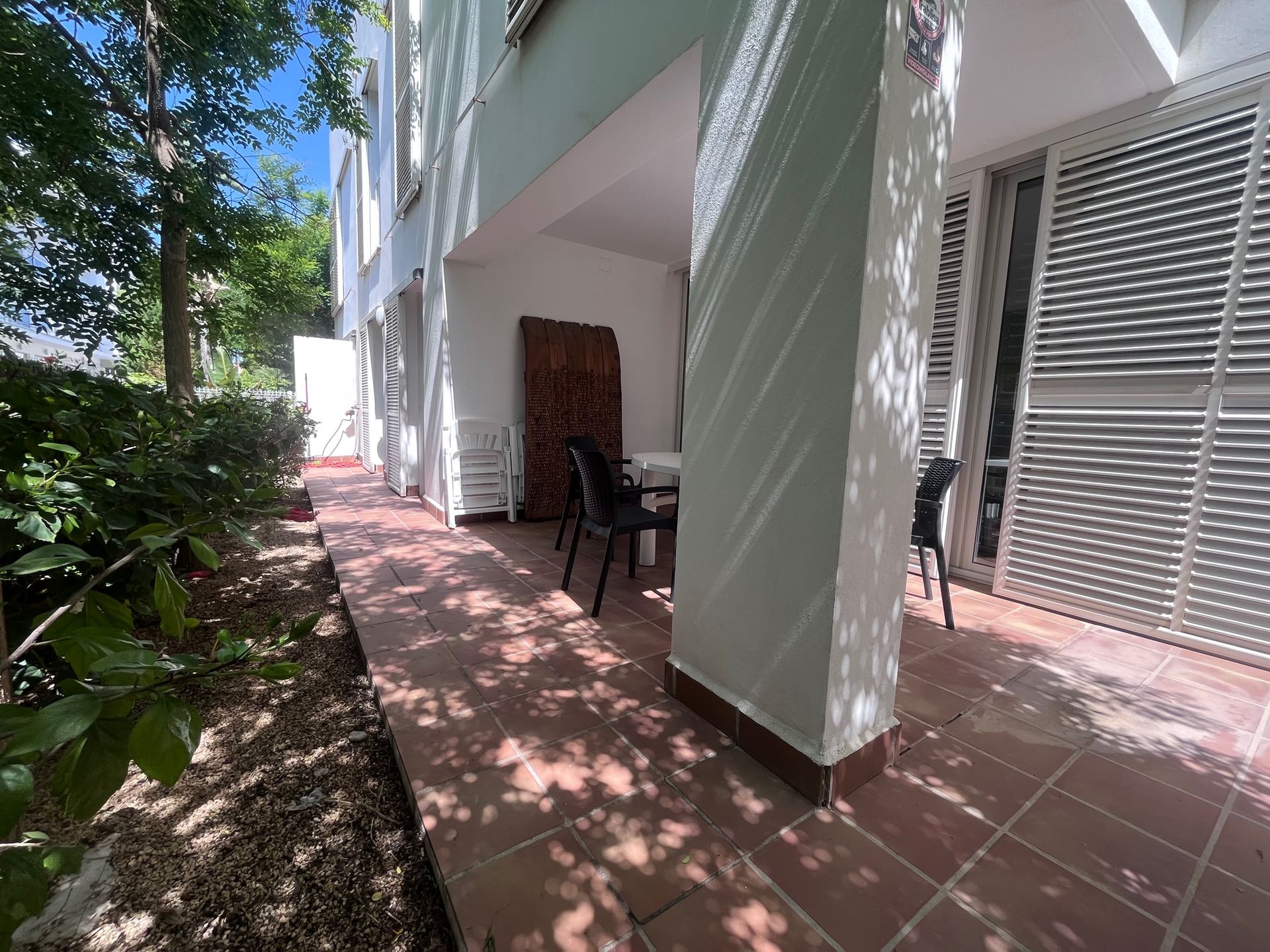 Alquiler apto talamanca